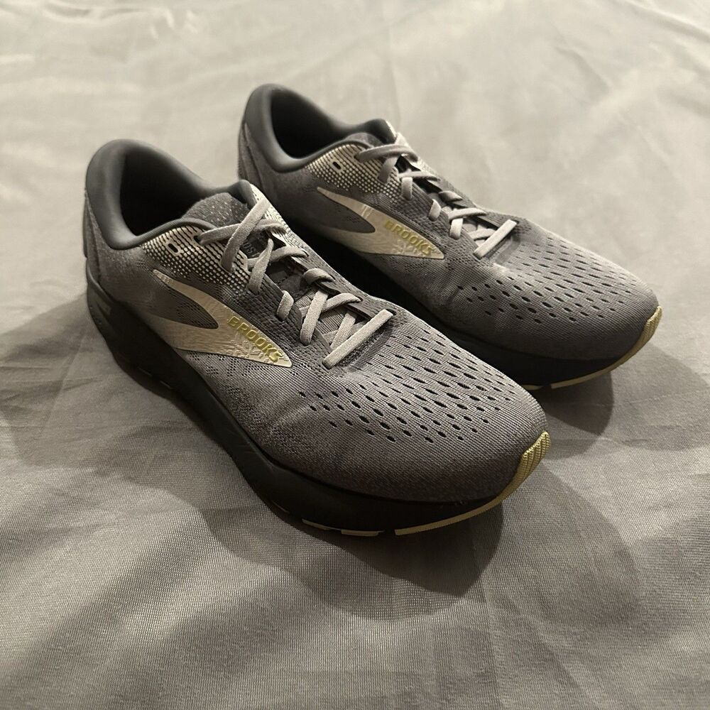 Brooks Ghost 16 Sneakers Mens 10.5 D Primer Gray Lime 1104181D040 Road Running